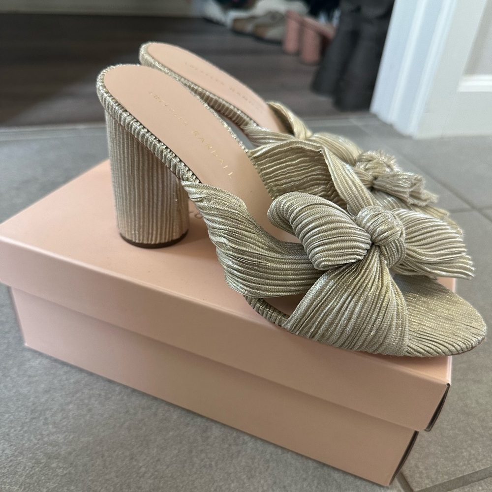Loeffler Randall penny knotted mules in platinum 8.5